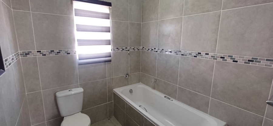 3 Bedroom Property for Sale in Gonubie Eastern Cape